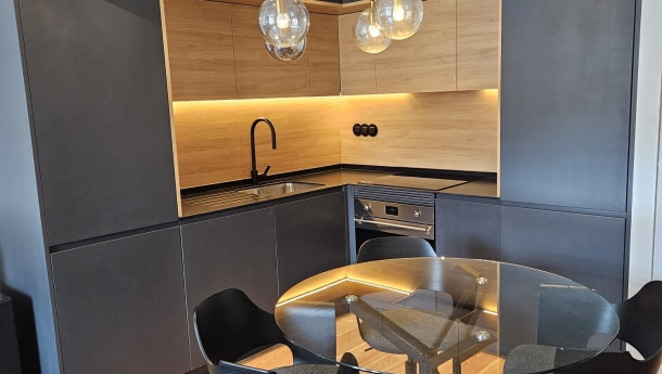 Arrendamento - Apartamento T2 na rua Barata Salgueiro 1 (4)