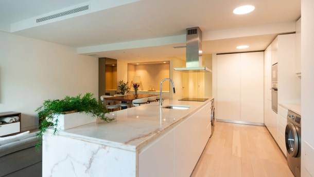 Arrendamento de Apartamento T2 na Avenida Luis Bivart 23 (3)