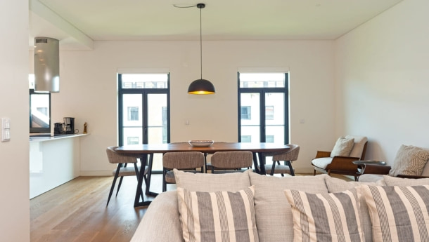 Arrendamento curta/média temporada - Apartamento T2 na rua Duque de Palmela (5)