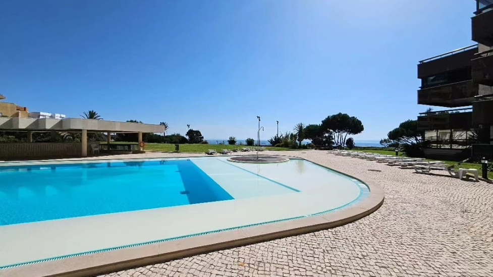 Arrendamento média/longa temporada - Apartamento na Beira-Mar em Cascais