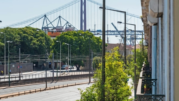 Arrendamento de Apartamento T2 na avenida 24 de Julho 86 (17)